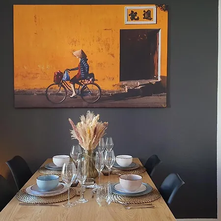 250m Rhein - Ruhiges Naehe Hbf -k-111-s By Interhome 公寓 马延