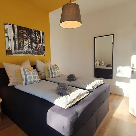 250m Rhein - Ruhiges Naehe Hbf -k-111-s By Interhome * 马延