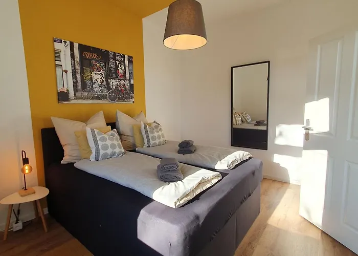 250m Rhein - Ruhiges Naehe Hbf -k-111-s By Interhome * 马延